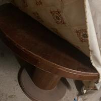 Tavolo rotondo in legno