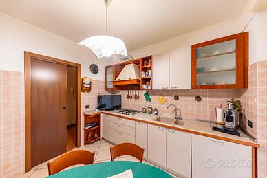 Cucina completa da mobiliere con elettrodomestici