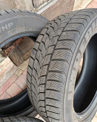 Gomme Invernali 215 55 18