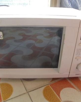 Ricambi x microonde SELECLINE 836981 / AS823ECI
