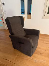 Poltrona relax elettrica Vitarelax con alzapersona