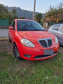 lancia ypsilon 1.2 benzina