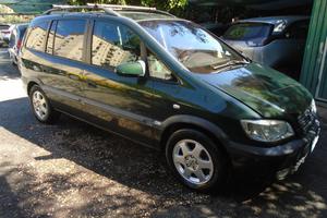 OPEL Zafira '2001 1.6i 16v 7 POSTI