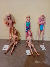 LOTTO 5 BARBIE MATTEL 2011