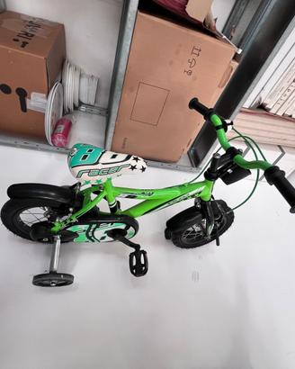 Bicicletta prime pedalate