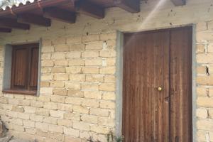 Terreno con fabbricato rustico