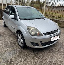 Ford Fiesta 1.4 TDCi 5p. Ghia