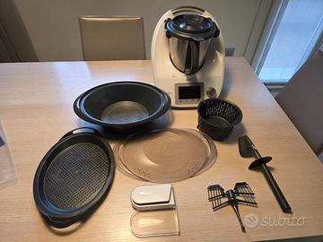 Bimby Tm5 completo di accessori e borsa