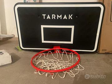 Canestro + tabellone + supporto muro