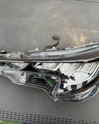 Faro LED anteriore sinistro Toyota Corolla 2019