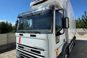IVECO 120E24 Cella frigorifera-gruppo ThermoKing