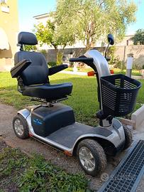 scooter Maxi Reale Sovrana per persone a mobilità 
