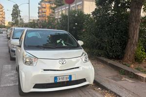 Toyota iq cambio automatico