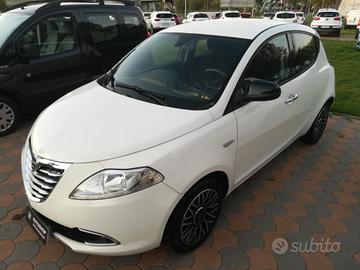 LANCIA - Ypsilon - 1.2 69 CV 5p. Gold - NEOPATENTA
