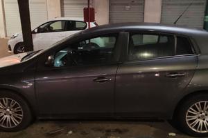 FIAT BRAVO 220.000 KM 1.200 EURO TRATTABILI