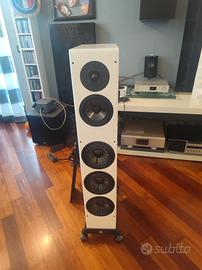 Vienna Acoustic Beethoven Concert Grand