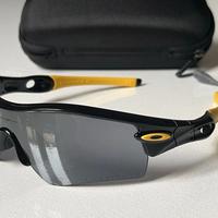 Occhiali Oakley Radar Livestrong