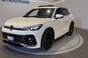 VOLKSWAGEN Tiguan 1.5 etsi R-Line 150cv dsg