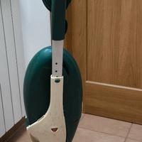 Folletto Vorwerk VK 135/136 + Battitappeto + Acces