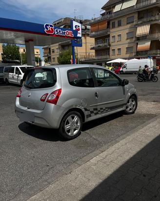 Renault Twingo night&day  2014