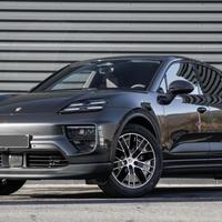 PORSCHE Macan EV 4S "CON VINCOLO FINANZIAMENTO I