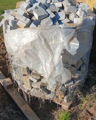 Cubetti – San pietrini di luserna  cm. 10x10
