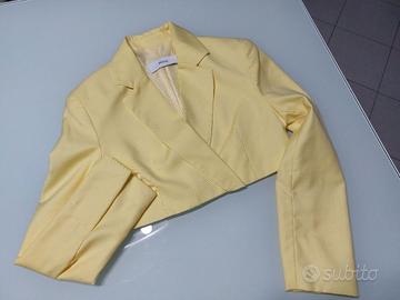 giacca corta a manica lunga