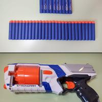 Nerf Elite - Strongarm con 36 dardi