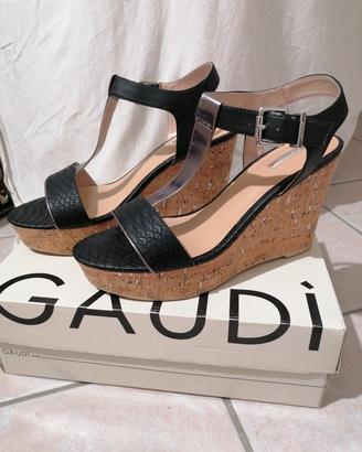 scarpe GAUDI '