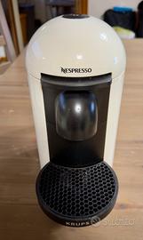 Macchina Caffè Nespresso Vertuo