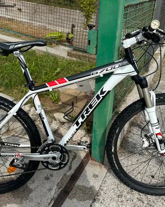 TREK 6700