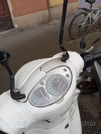 Scooter scarabeo 100 4tempi