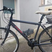 Bicicletta Ibrida EUSEBI Leggera Tipo Corsa 