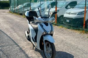 HONDA SH125 1700km UNICO PROPRIETARIO!