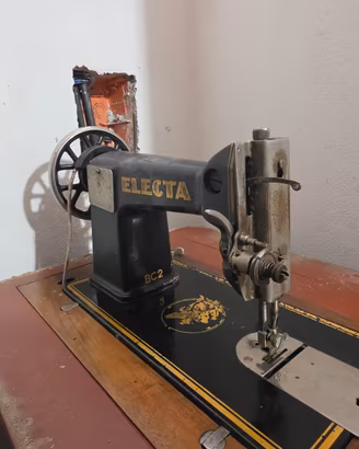 Macchina da cucire vintage