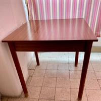 TAVOLO 80x80