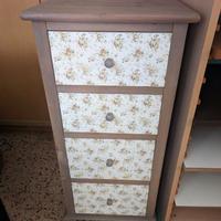 Cassettiera alta stile shabby chic