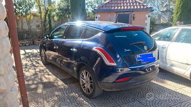 lancia delta 2.0 