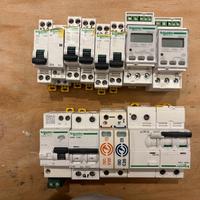 MATERIALE QUADRO ELETTRICO CIVILE E FOTOVOLTAICO