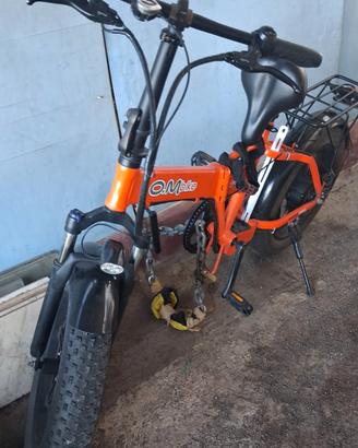 bicicletta elettrica 750w  con acceleratore 