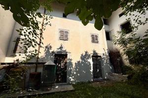 TRICAMERE A TRAMONTI DI MEZZO: natura...