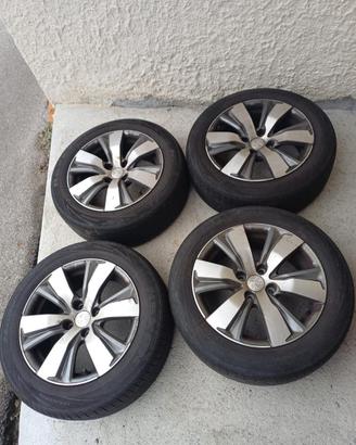 Cerchi in lega Peugeot r16 + catene da neve