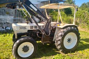 trattore agricolo 