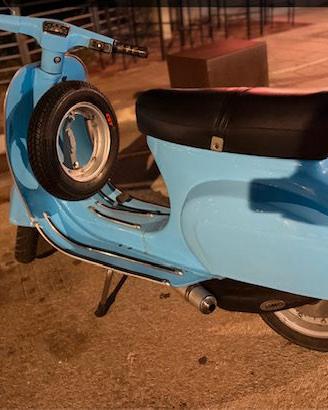 Vespa 50 Special