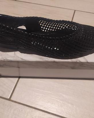Ballerine a punta n. 39, nuove!
