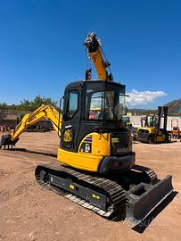Mini escavatore Komatsu PC55MR-2 2014 2200 ore
