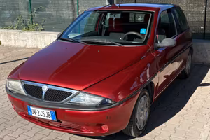 Lancia Y 1.2i cat LS