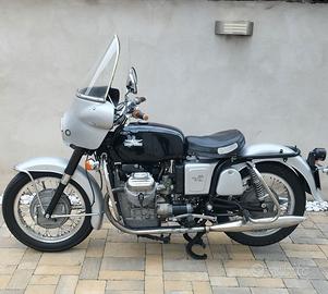 Moto Guzzi V7