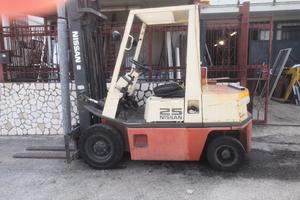 Carrello elevatore Nissan
