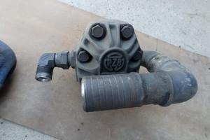 Pompa idraulica Iveco truck 2008